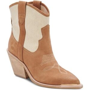 Dolce Vita ‘Nashe’  Western Ankle Boots
Sz 6
NWT